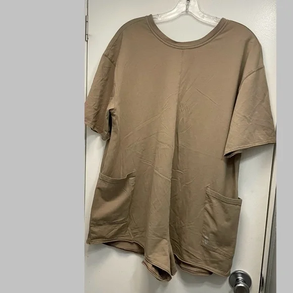 Free People Hot Shot Tee Romper in Mocha Latte Tan Color NWOT Size Large - Picture 8 of 10